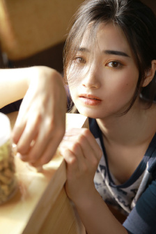 双指探洞嗨